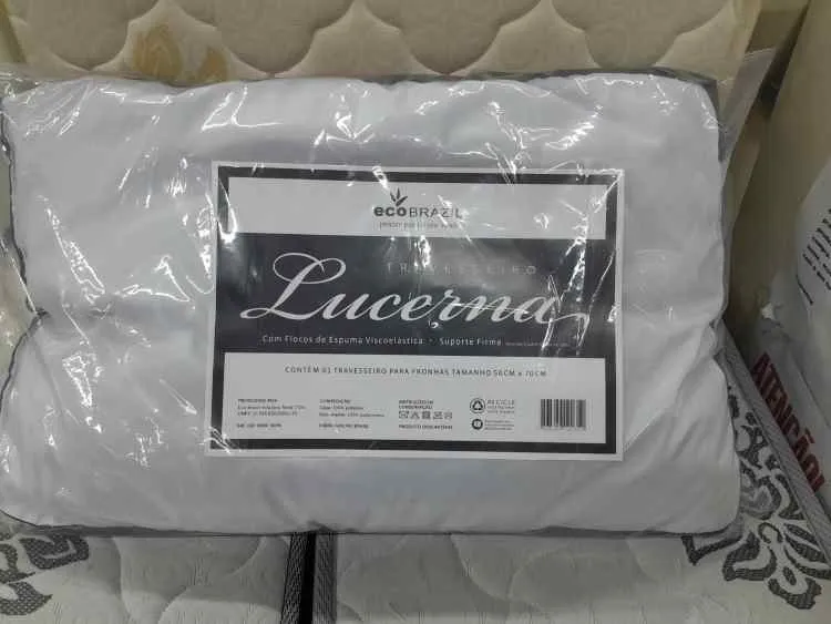 Travesseiro Lucerna Flocos de Visco 50x70 Eco Brasil — Travesseiro Floco de Viscoelástico