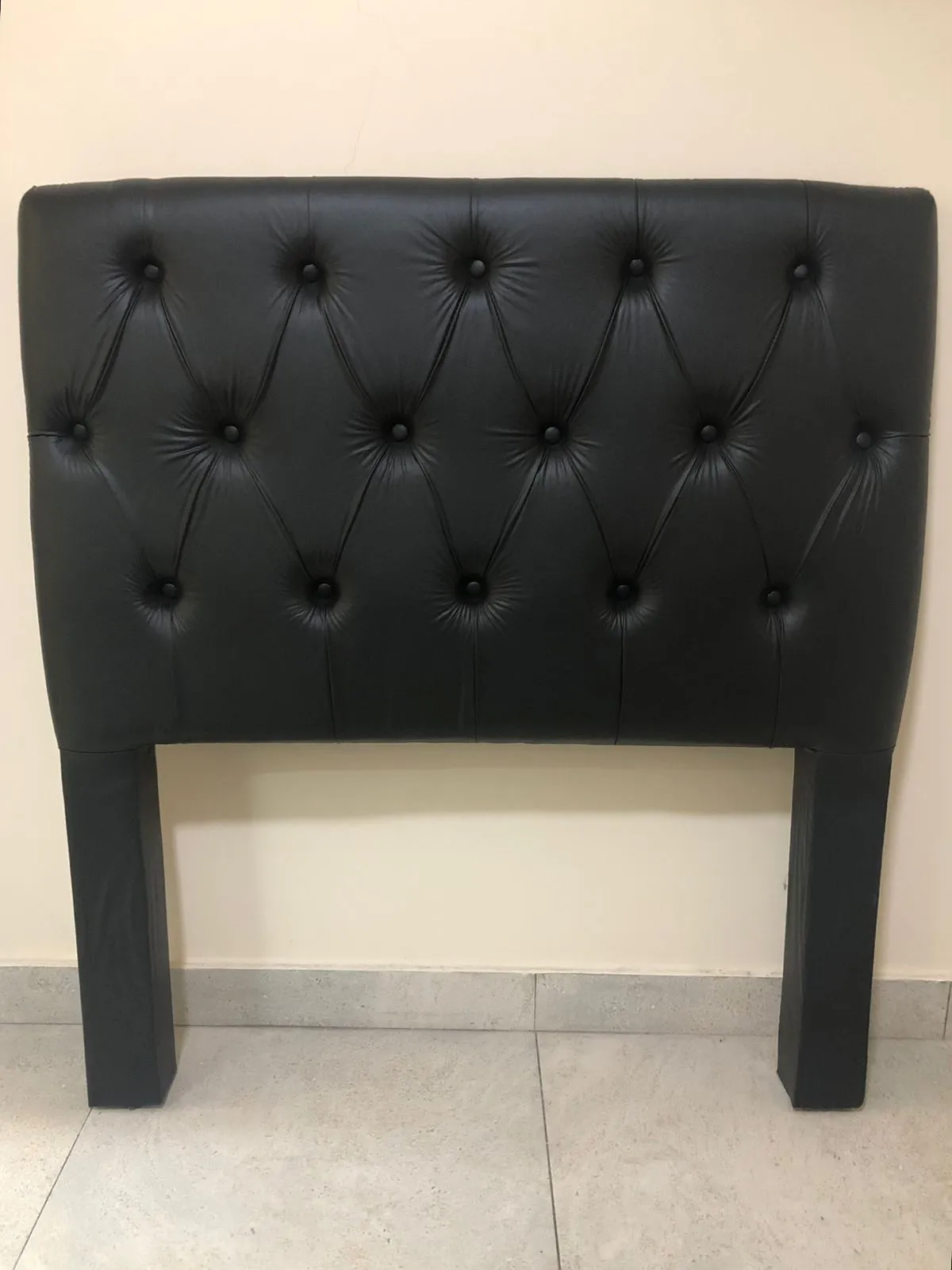 Cabeceira Queen Hera 160 Corino Branco SR Cabec — Corino - Preto